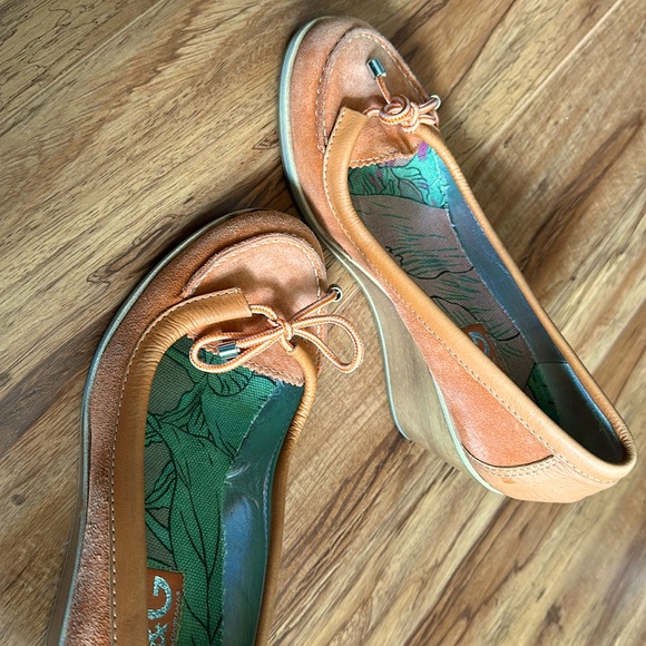 D&G orange boat shoe heels 38.5 - Picture 1 of 9